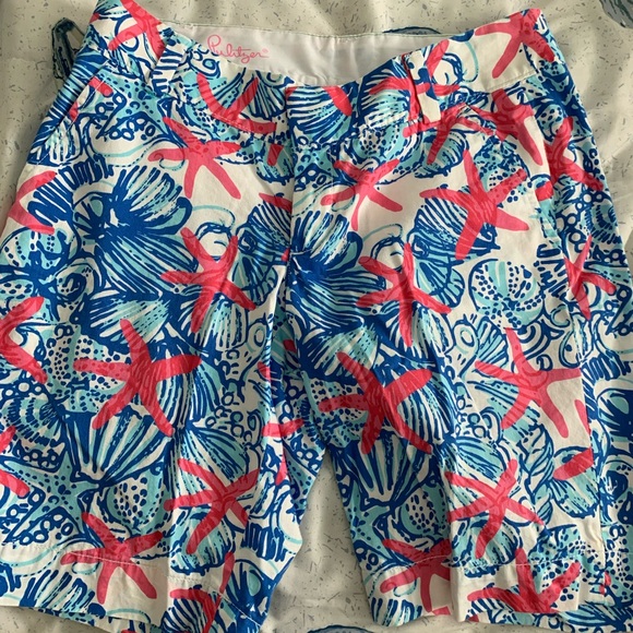 EUC Lilly Pulitzer Chipper Shorts - Picture 1 of 4